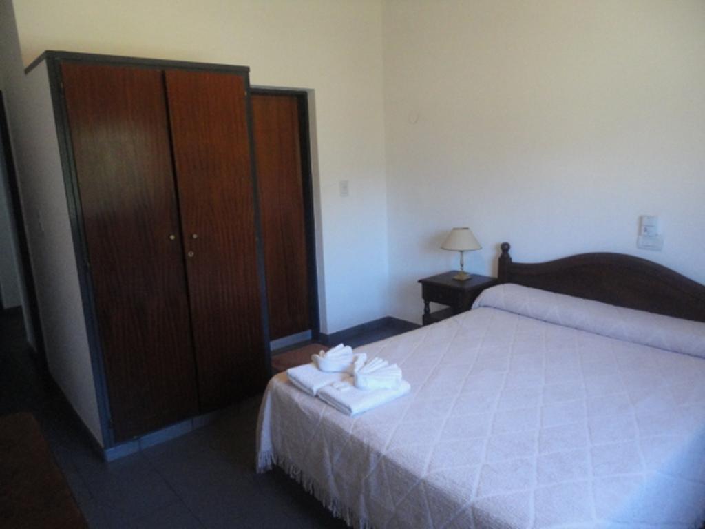 Hotel Lujan Lujan  Habitación foto